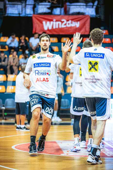 Basketball, Win2Day Superliga 2022/23, Grunddurchgang 1.Runde, Supercup, BC GGMT Vienna, Gmunden Swans, Toni Blazan (10)