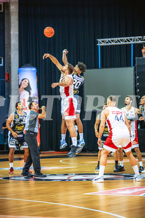 Basketball, Win2Day Superliga 2022/23, Grunddurchgang 1.Runde, Supercup, BC GGMT Vienna, Gmunden Swans, Jozo Rados (3), Urald King (20)