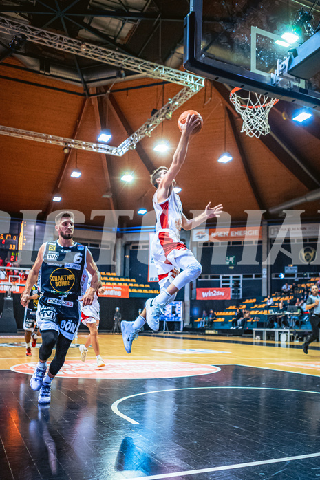 Basketball, Win2Day Superliga 2022/23, Grunddurchgang 1.Runde, Supercup, BC GGMT Vienna, Gmunden Swans, Bogic Vujosevic (5)