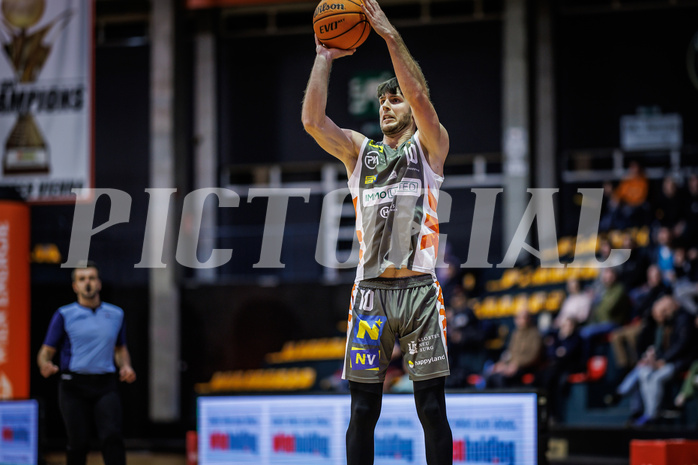 Basketball, Win2Day Superliga 2023/24, Grunddurchgang 18.Runde, BC Vienna, Klosterneuburg Dukes, Lennart Burgemeister (10)