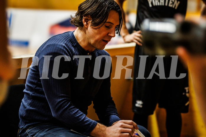 Basketball, Basketball Zweite Liga 2023/24, Grunddurchgang 14.Runde, Mattersburg Rocks, Wörthersee Piraten, Andreas Kuttnig (Head Coach)