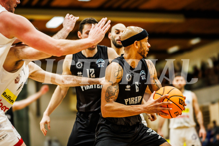 Basketball, Basketball Zweite Liga 2023/24, Grunddurchgang 14.Runde, Mattersburg Rocks, Wörthersee Piraten, Shawn L. Ray (6)