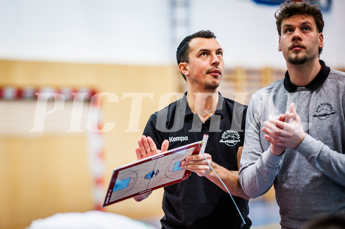 Basketball, Basketball Zweite Liga 2023/24, Grunddurchgang 14.Runde, Deutsch Wagram Alligators, Vienna United, Lukas Hofer (Head Coach)