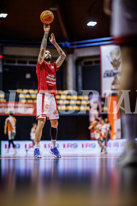 Basketball, Win2Day Superliga 2023/24, Grunddurchgang 18.Runde, BC Vienna, Klosterneuburg Dukes, Ivan Siriscevic (17)