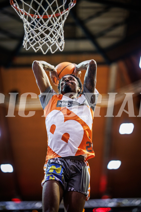 Basketball, Win2Day Superliga 2023/24, Grunddurchgang 18.Runde, BC Vienna, Klosterneuburg Dukes, Michael Weathers (20)