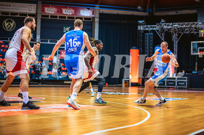 Basketball, Win2Day Superliga 2022/23, 8. Platzierungsrunde, BC Vienna, Oberwart Gunners, Sebastian Käferle (7)