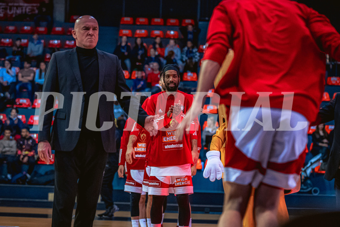 Basketball, Win2Day Superliga 2022/23, 8. Platzierungsrunde, BC Vienna, Oberwart Gunners, Carlos Novas Mateo (2)