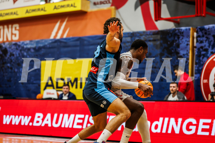 Basketball, win2day Basketball Superliga 2023/24, Grunddurchgang 20.Runde, Traiskirchen Lions, Vienna DC Timberwolves, Davon Clare (5)