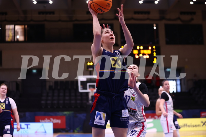 04.02.2024, Graz, Raiffeisen Sportpark, Basketball Damen Superliga 2023/24, Grunddurchgang 11.Runde, UBSC-DBBC Graz - SKN St. Pölten Frauen ,  