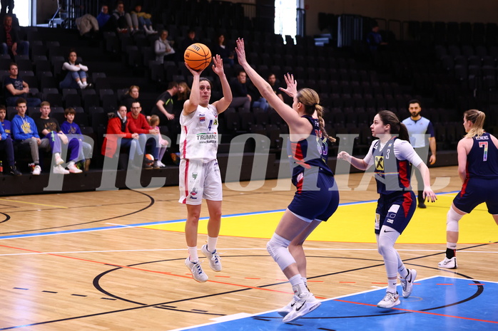 04.02.2024, Graz, Raiffeisen Sportpark, Basketball Damen Superliga 2023/24, Grunddurchgang 11.Runde, UBSC-DBBC Graz - SKN St. Pölten Frauen ,  
