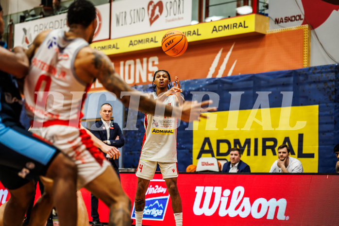 Basketball, win2day Basketball Superliga 2023/24, Grunddurchgang 20.Runde, Traiskirchen Lions, Vienna DC Timberwolves, Demarcus Demonia (4)