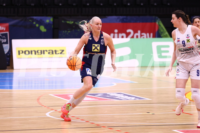 04.02.2024, Graz, Raiffeisen Sportpark, Basketball Damen Superliga 2023/24, Grunddurchgang 11.Runde, UBSC-DBBC Graz - SKN St. Pölten Frauen ,  