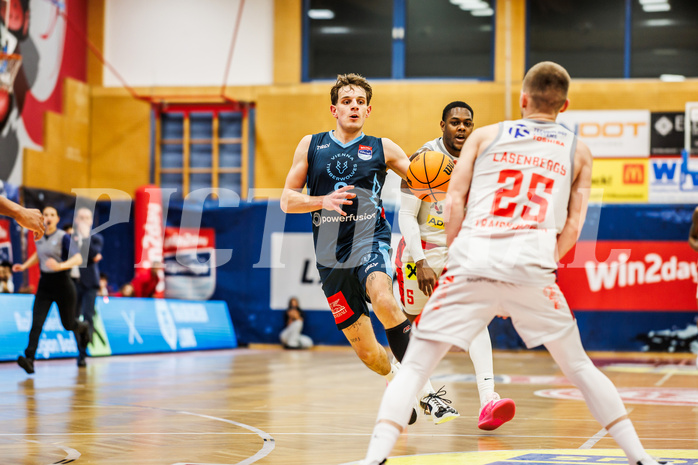 Basketball, win2day Basketball Superliga 2023/24, Grunddurchgang 20.Runde, Traiskirchen Lions, Vienna DC Timberwolves, Elias Wlasak (8)