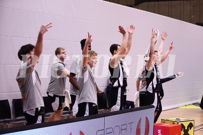 04.02.2024, Graz, Raiffeisen Sportpark Graz, Basketball Superliga 2023/24, Grunddurchgang, Runde 20, UBSC Raiffeisen Graz - OCS Capital Bulls 