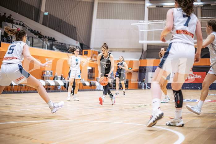 Basketball, Win2Day Basketball Damen Superliga 2022/23, Grunddurchgang 9.Runde, Vienna Timberwolves, Vienna United, Ninel Merkotun (28)