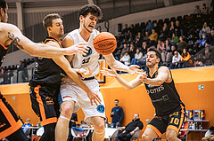 Basketball, Win2Day Superliga 2022/23, Grunddurchgang 11.Runde, Vienna Timberwolves, CITIES Panthers Fürstenfeld, Chris Vogt (33), Fabian Richter (10)