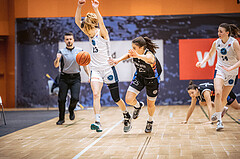Basketball, Win2Day Basketball Damen Superliga 2022/23, Grunddurchgang 9.Runde, Vienna Timberwolves, Vienna United, Charlotte Schomburg (13), Klara Brunner (25)