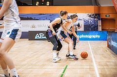 Basketball, Win2Day Basketball Damen Superliga 2022/23, Grunddurchgang 9.Runde, Vienna Timberwolves, Vienna United, Alona Dobrovolska (5), Antonia Dumancic (17)