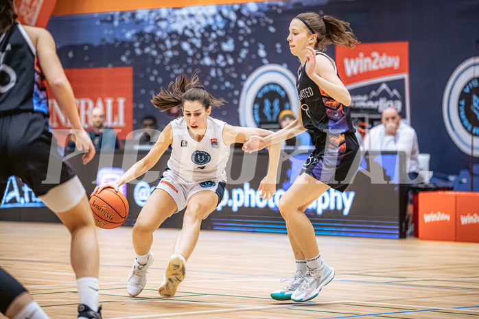 Basketball, Win2Day Basketball Damen Superliga 2022/23, Grunddurchgang 9.Runde, Vienna Timberwolves, Vienna United, Aleksandra Novakovic (8)