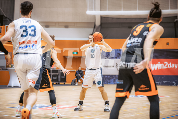 Basketball, Win2Day Superliga 2022/23, Grunddurchgang 11.Runde, Vienna Timberwolves, CITIES Panthers Fürstenfeld, Jakob Szkutta (10)