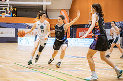 Basketball, Win2Day Basketball Damen Superliga 2022/23, Grunddurchgang 9.Runde, Vienna Timberwolves, Vienna United, Charlotte Schomburg (13), Klara Brunner (25)