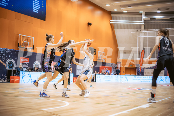 Basketball, Win2Day Basketball Damen Superliga 2022/23, Grunddurchgang 9.Runde, Vienna Timberwolves, Vienna United, Christina Hofstetter (24), Sarah Khamis (1)