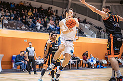 Basketball, Win2Day Superliga 2022/23, Grunddurchgang 11.Runde, Vienna Timberwolves, CITIES Panthers Fürstenfeld, Jakob Szkutta (10)