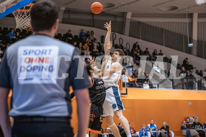 Basketball, Win2Day Superliga 2022/23, Grunddurchgang 11.Runde, Vienna Timberwolves, CITIES Panthers Fürstenfeld, Chris Vogt (33)
