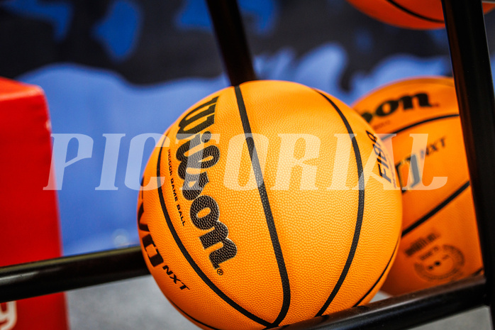 Basketball, win2day Basketball Superliga 2023/24, Grunddurchgang 1.Runde, Traiskirchen Lions, Fürstenfeld Panthers, #featured #spielball #wilson