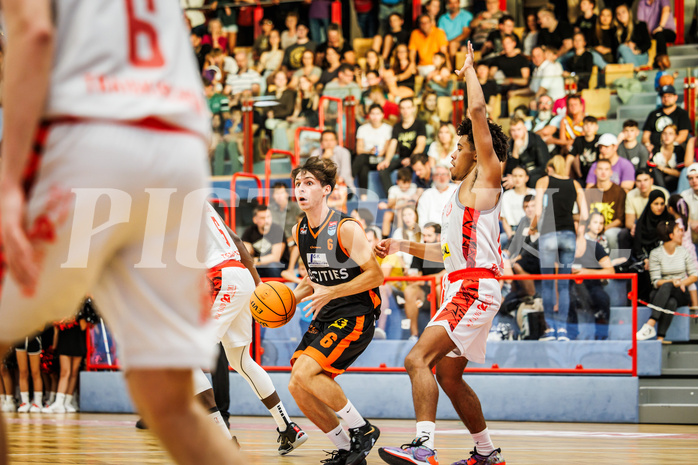 Basketball, win2day Basketball Superliga 2023/24, Grunddurchgang 1.Runde, Traiskirchen Lions, Fürstenfeld Panthers, Felix Leindecker (6)