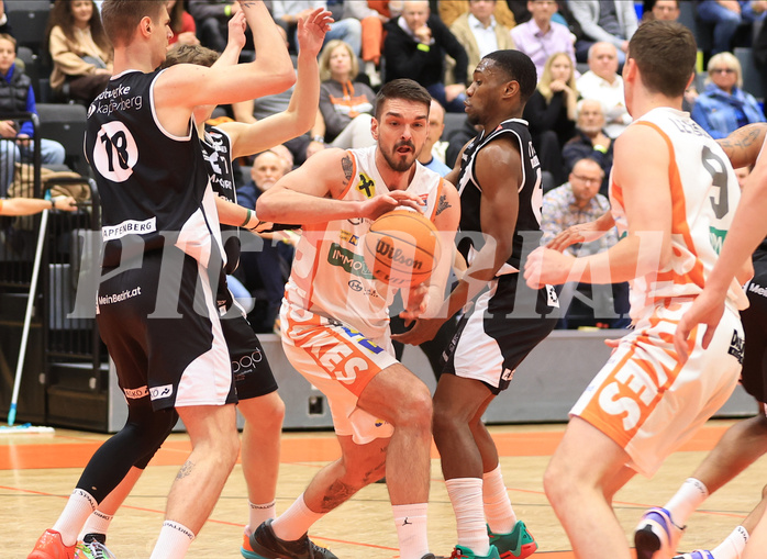 Basketball Superliga 2023/24, Playoff, Viertelfinale Spiel 3 Klosterneuburg Dukes vs. Kapfenberg Bulls


