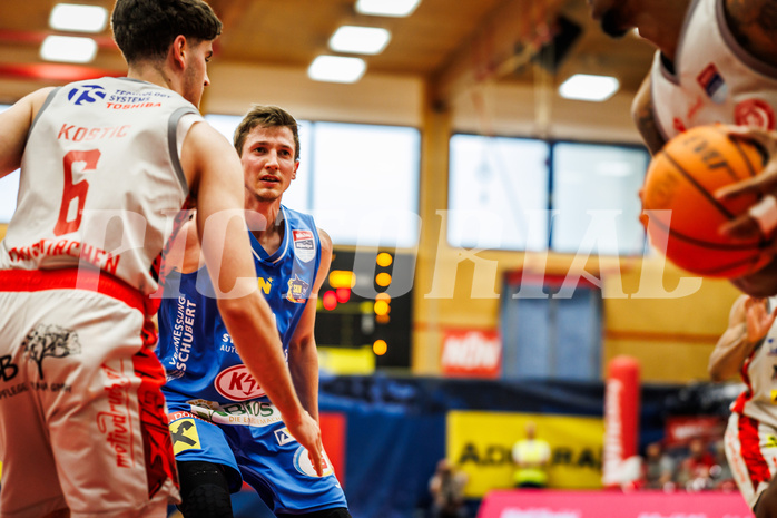 Basketball, win2day Basketball Superliga 2023/24, Viertelfinale Spiel 3, Traiskirchen Lions, SKN St.Pölten, #Roman Jagsch (9)
