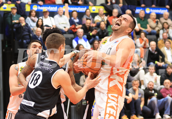 Basketball Superliga 2023/24, Playoff, Viertelfinale Spiel 3 Klosterneuburg Dukes vs. Kapfenberg Bulls



