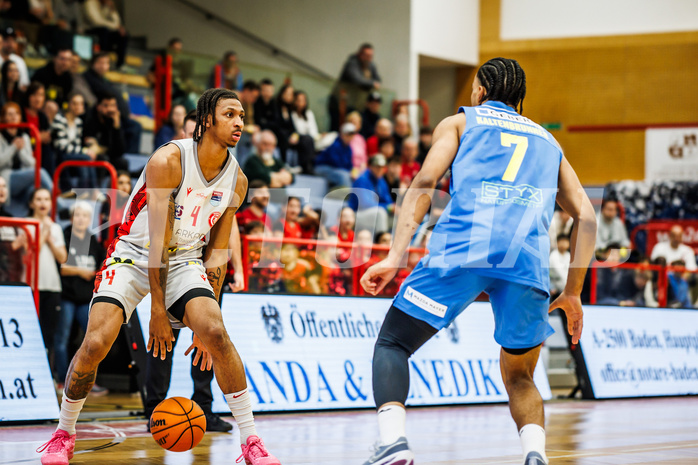 Basketball, win2day Basketball Superliga 2023/24, Viertelfinale Spiel 3, Traiskirchen Lions, SKN St.Pölten, Demarcus Demonia (4)