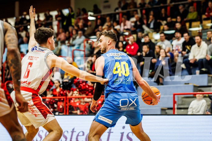 Basketball, win2day Basketball Superliga 2023/24, Viertelfinale Spiel 3, Traiskirchen Lions, SKN St.Pölten, Matej Kavas (40)