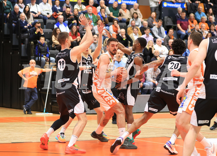 Basketball Superliga 2023/24, Playoff, Viertelfinale Spiel 3 Klosterneuburg Dukes vs. Kapfenberg Bulls


