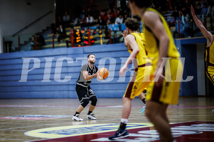 Basketball, Basketball Zweite Liga 2024/25, Grunddurchgang 19.Runde, Traiskirchen Lions NexGen, Wörthersee Piraten, Tim Huber (2)
