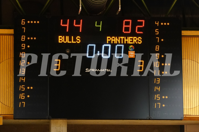 Basketball Zweite Liga 2021/22, Grundduchgang 2.Runde , Future Team Steiermark vs. Fürstenfeld Panthers


