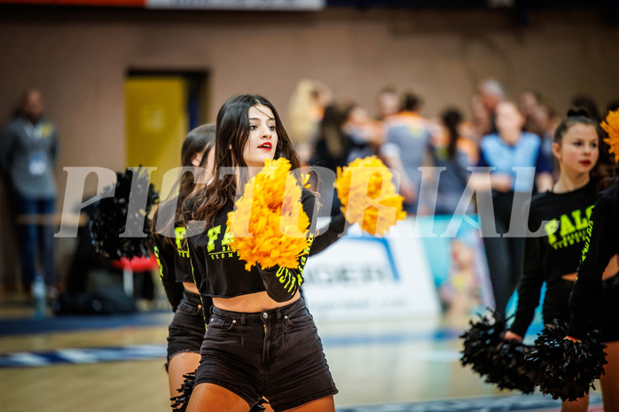 Basketball, Basketball Austria Cup 2022/23, Damen Finale, UBI Graz, BK Raiffeisen Duchess, #Westside Dancers