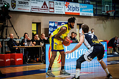 Basketball, Basketball Austria Cup 2022/23, Herren Finale, Gmunden Swans, UBSC Graz, Issac James Vann Jr (13)