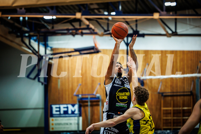 Basketball, Basketball Austria Cup 2022/23, Herren Finale, Gmunden Swans, UBSC Graz, D. Lautier-Ogunleye (23)