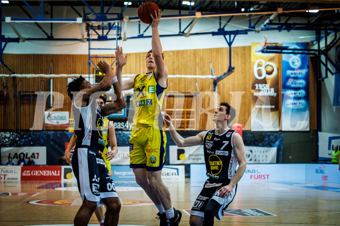 Basketball, Basketball Austria Cup 2022/23, Herren Finale, Gmunden Swans, UBSC Graz, Robert Gerald Hawkinson 2)