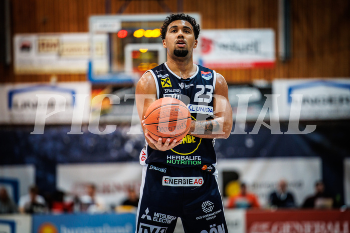 Basketball, Basketball Austria Cup 2022/23, Herren Finale, Gmunden Swans, UBSC Graz, D. Lautier-Ogunleye (23)
