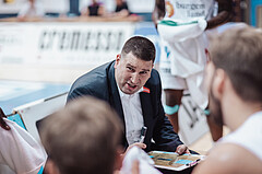 Basketball, Basketball Superliga 2023/24, Grundduchgang Runde 4., Oberwart Gunners, Kapfenberg Bulls, Horst Leitner (Head Coach)