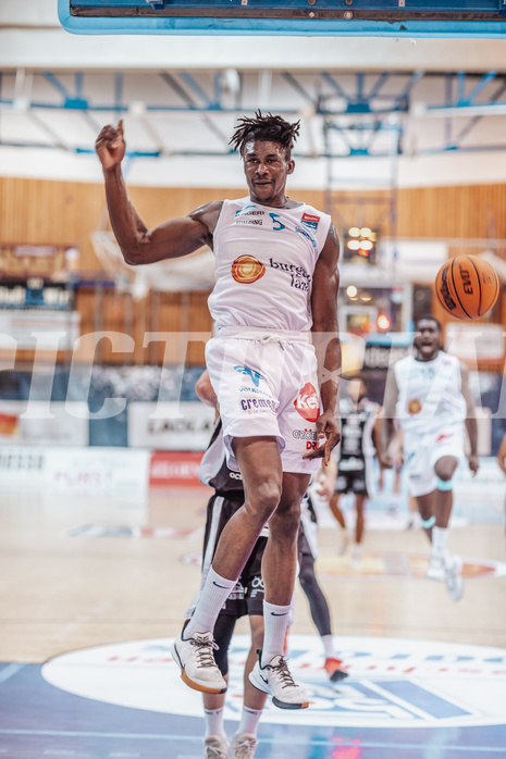 Basketball, Basketball Superliga 2023/24, Grundduchgang Runde 4., Oberwart Gunners, Kapfenberg Bulls, Shaquille Rombley (5)