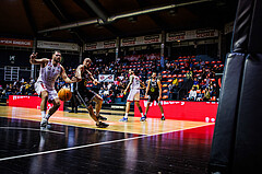 Basketball, Win2Day Superliga 2023/24, Grunddurchgang 4.Runde, BC Vienna, Flyers Wels, Jozo Rados (3), Christian Von Fintel (27)