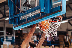 Basketball, Basketball Superliga 2023/24, Grundduchgang Runde 4., Oberwart Gunners, Kapfenberg Bulls, Johnny McCants (23)