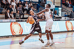 Basketball, Basketball Superliga 2023/24, Grundduchgang Runde 4., Oberwart Gunners, Kapfenberg Bulls, Noah Baumann (4), Shaquille Rombley (5)