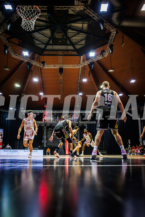 Basketball, Win2Day Superliga 2023/24, Grunddurchgang 4.Runde, BC Vienna, Flyers Wels, Demarkus Stuckey Jr. (42)