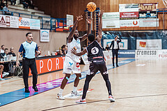 Basketball, Basketball Superliga 2023/24, Grundduchgang Runde 4., Oberwart Gunners, Kapfenberg Bulls, Shaquille Rombley (5), Rudi Williams (3)